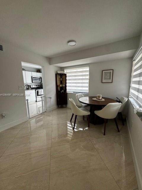 https://bt-photos.global.ssl.fastly.net/miami/orig_boomver_1_A12064397-2.jpg