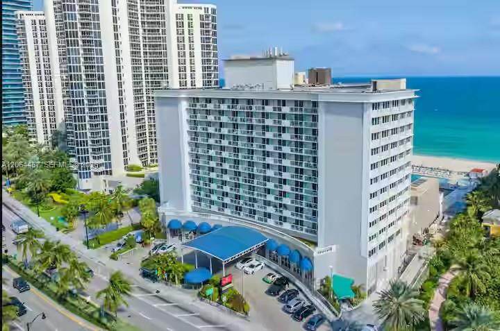 19201 Collins Ave - Photo 1