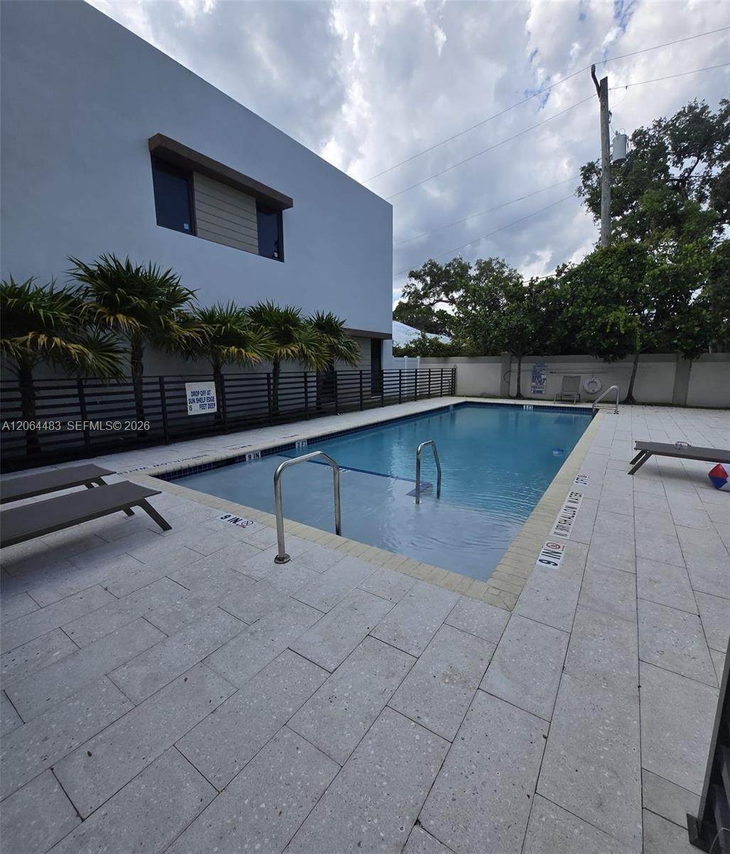 5503 Oak Way - Photo 1
