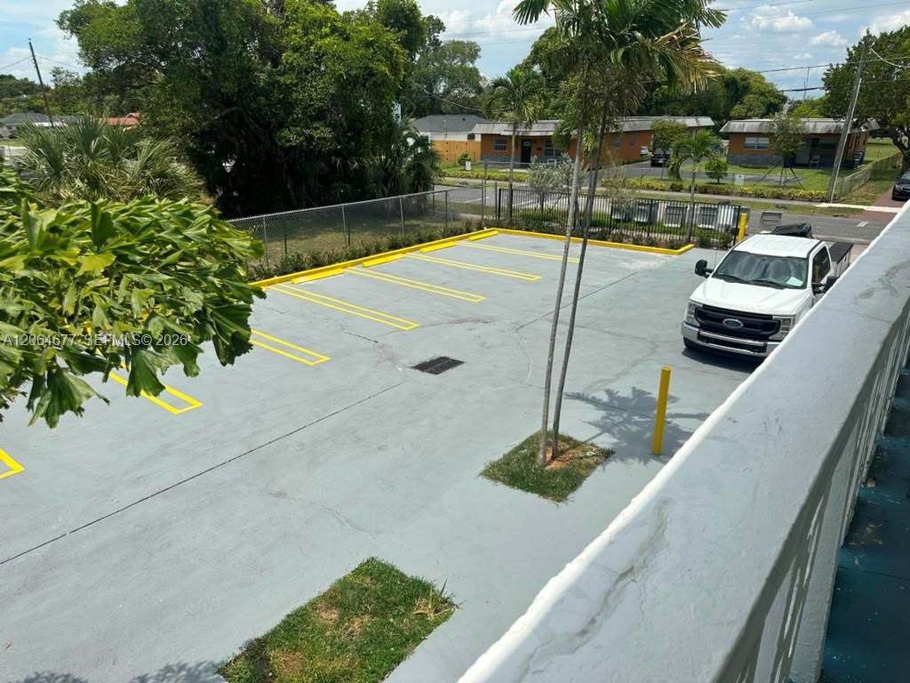 https://bt-photos.global.ssl.fastly.net/miami/1280_boomver_1_A12064677-2.jpg