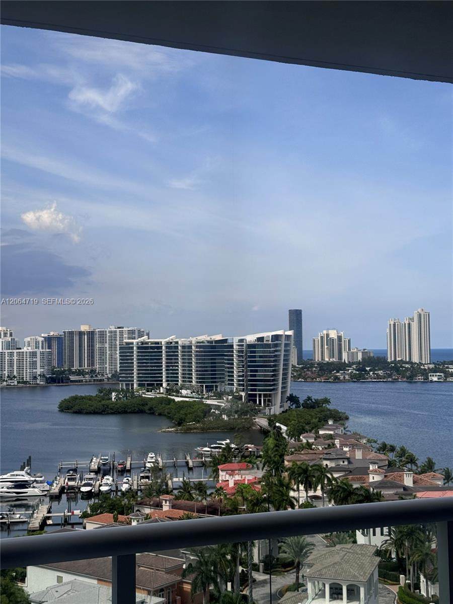 https://bt-photos.global.ssl.fastly.net/miami/orig_boomver_1_A12064719-2.jpg