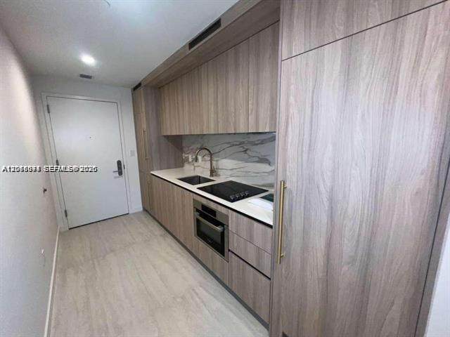 https://bt-photos.global.ssl.fastly.net/miami/orig_boomver_1_A12065044-2.jpg