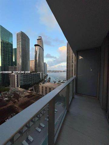 77 5th St - Photo 1