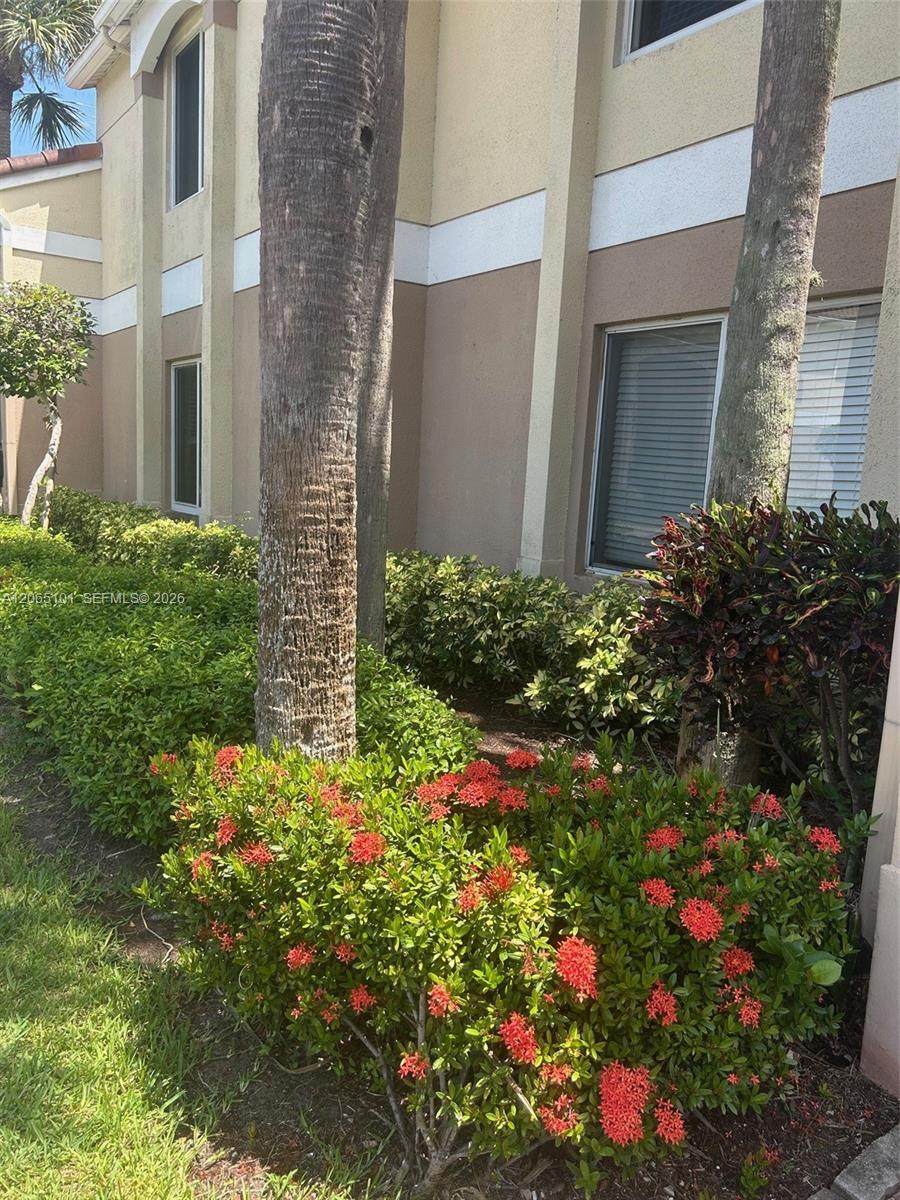 815 Boynton Beach Blvd - Photo 1