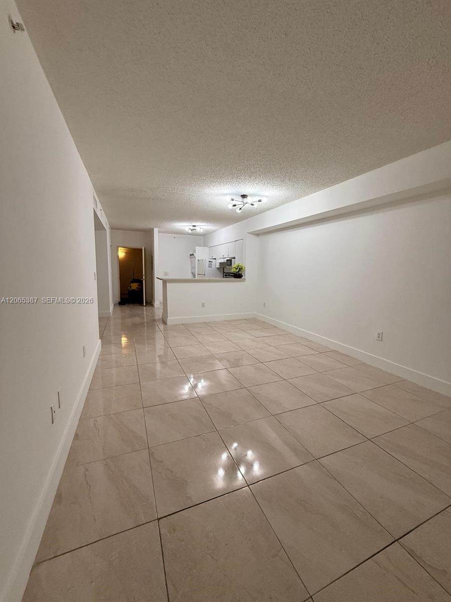 https://bt-photos.global.ssl.fastly.net/miami/orig_boomver_1_A12065387-2.jpg