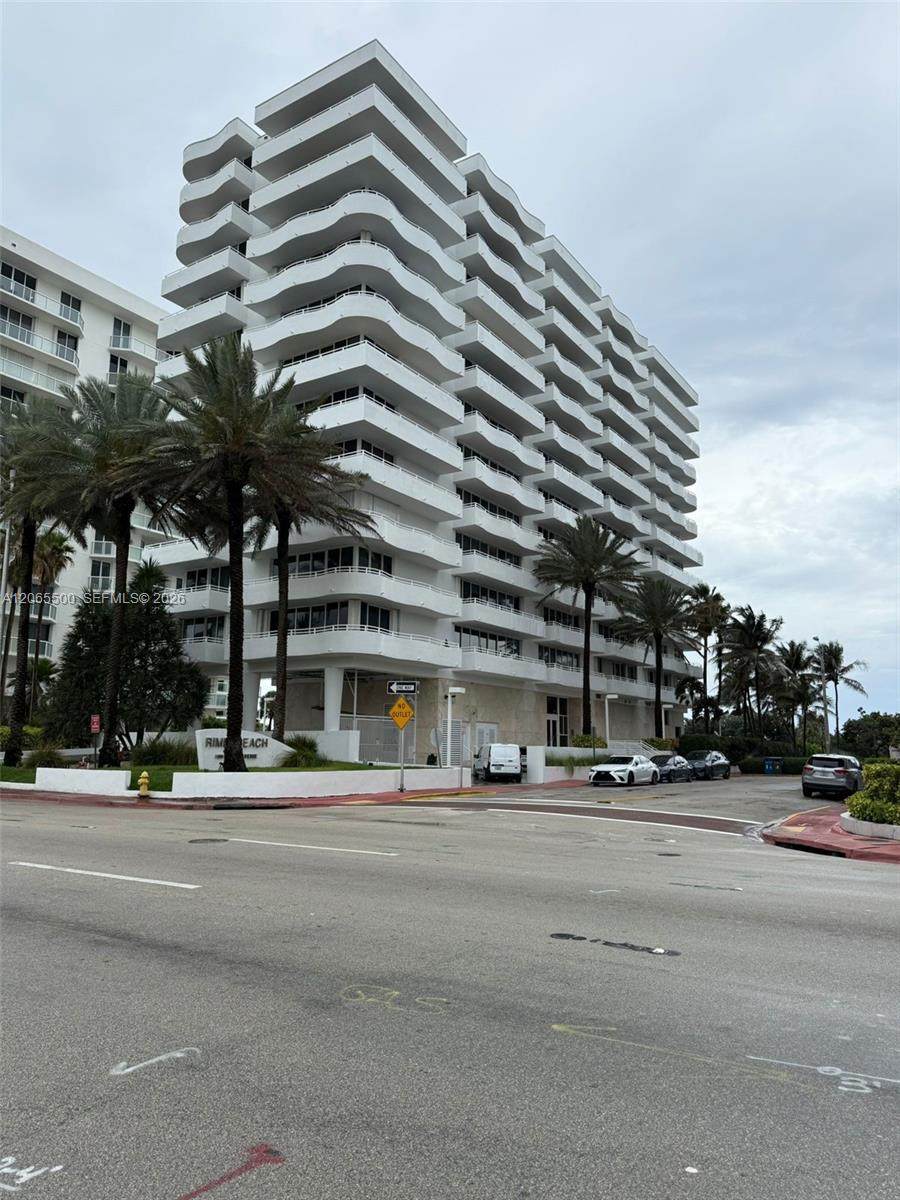 https://bt-photos.global.ssl.fastly.net/miami/orig_boomver_1_A12065500-2.jpg