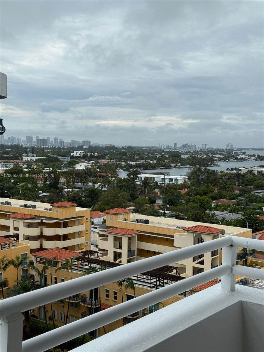 https://bt-photos.global.ssl.fastly.net/miami/orig_boomver_1_A12065500-2.jpg