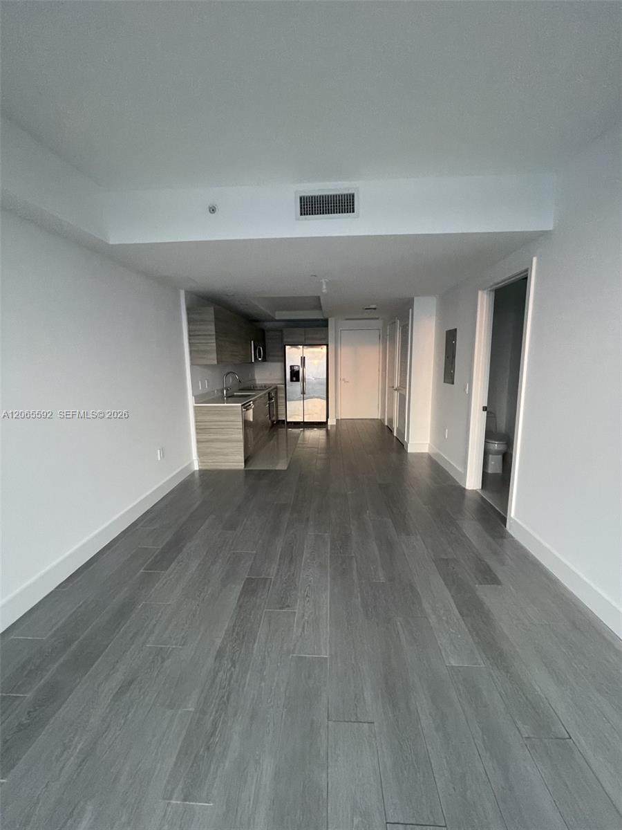 121 34th St - Photo 1