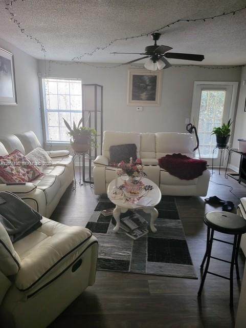 https://bt-photos.global.ssl.fastly.net/miami/orig_boomver_1_A12066130-2.jpg