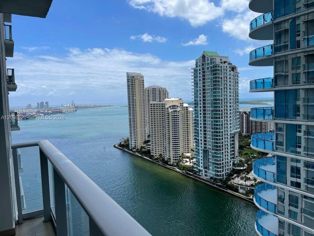 300 Biscayne Blvd - Photo 1