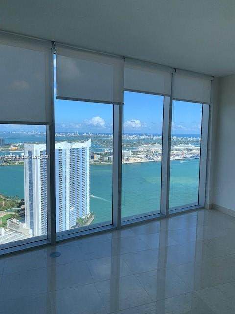https://bt-photos.global.ssl.fastly.net/miami/orig_boomver_1_A12067315-2.jpg