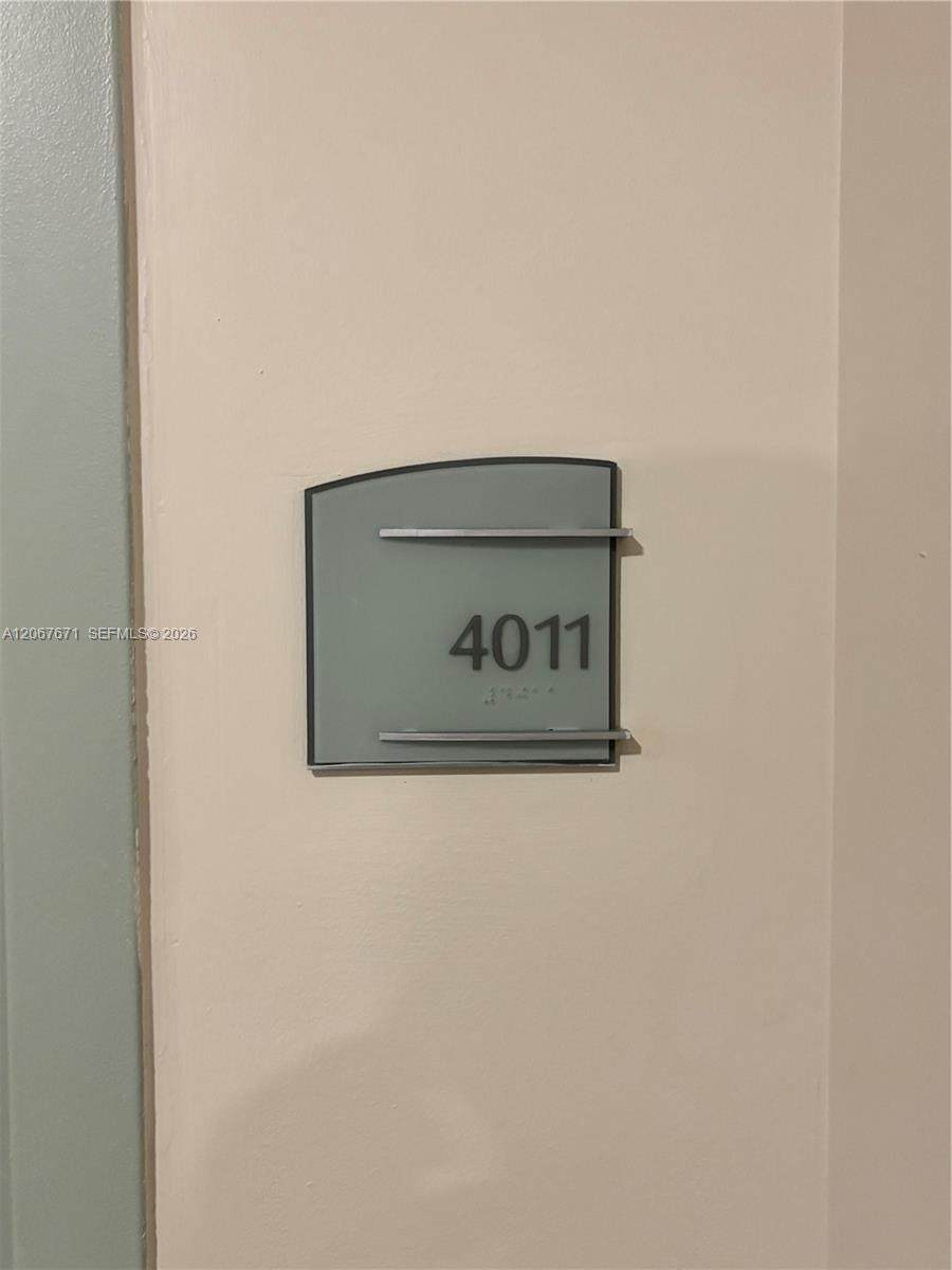 1900 Bayshore Dr - Photo 1