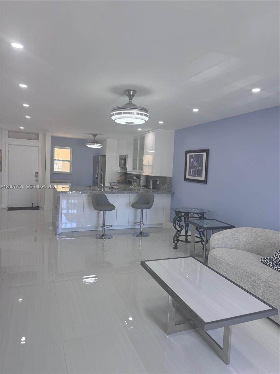 https://bt-photos.global.ssl.fastly.net/miami/1280_boomver_1_A12067751-2.jpg