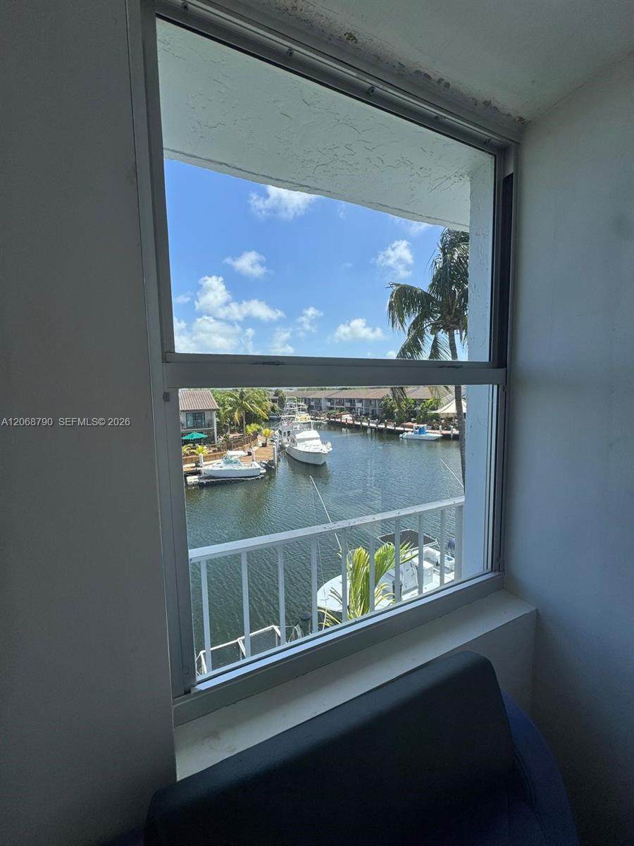 https://bt-photos.global.ssl.fastly.net/miami/orig_boomver_1_A12068790-2.jpg
