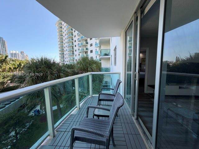 https://bt-photos.global.ssl.fastly.net/miami/orig_boomver_1_A12069716-2.jpg