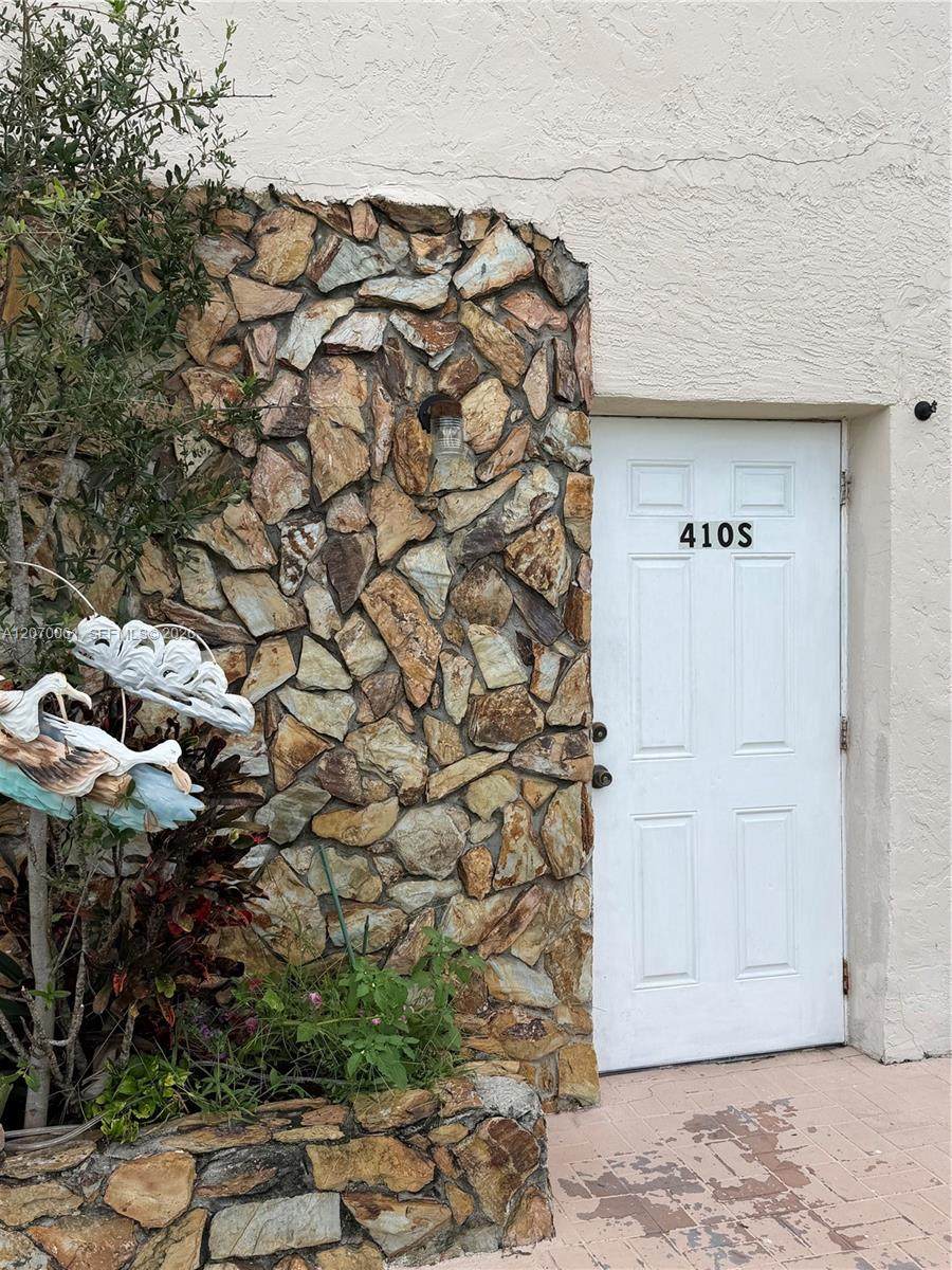 410 58th Ave - Photo 1