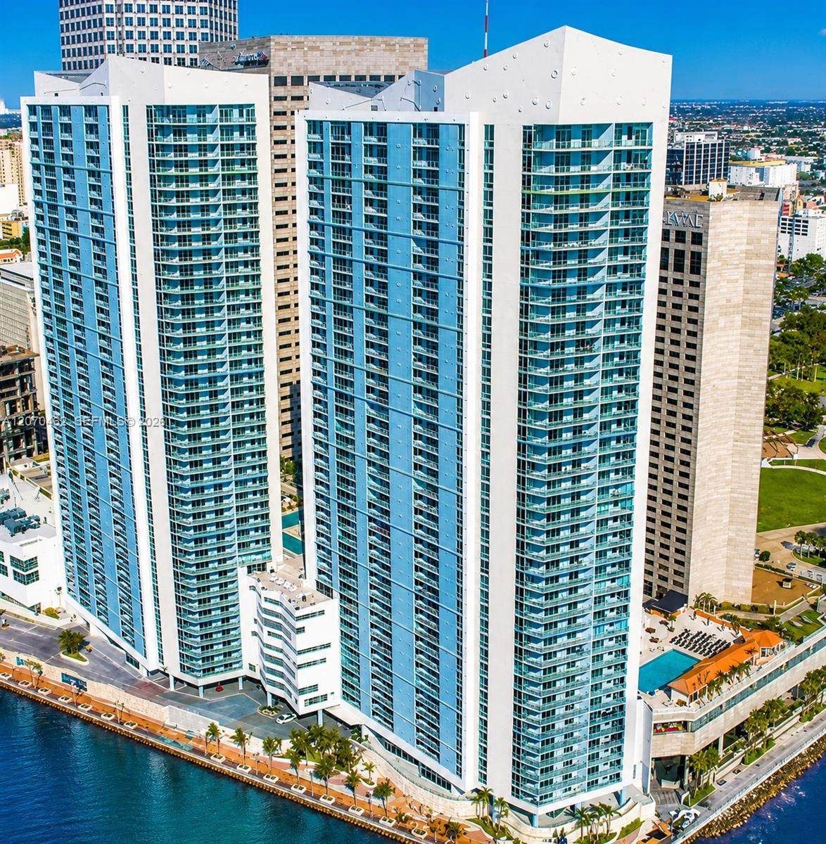 https://bt-photos.global.ssl.fastly.net/miami/orig_boomver_1_A12070462-2.jpg