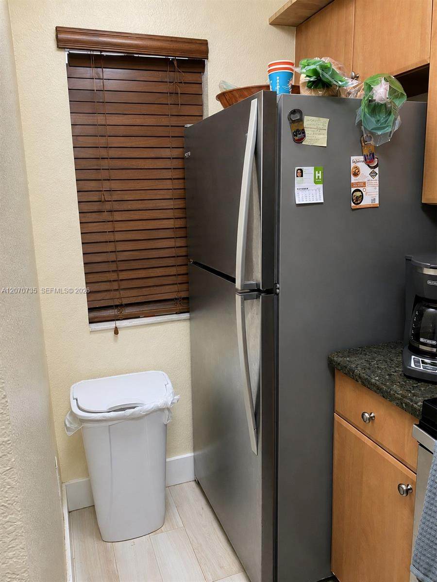https://bt-photos.global.ssl.fastly.net/miami/orig_boomver_1_A12070735-2.jpg