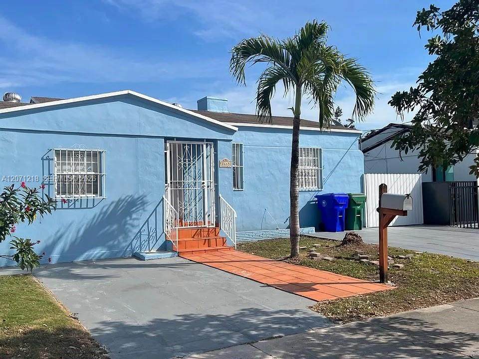 2645 33rd Ave - Photo 1