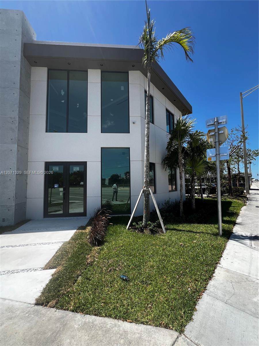 https://bt-photos.global.ssl.fastly.net/miami/orig_boomver_1_A12071329-2.jpg