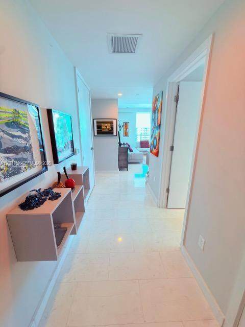 https://bt-photos.global.ssl.fastly.net/miami/orig_boomver_1_A12071732-2.jpg