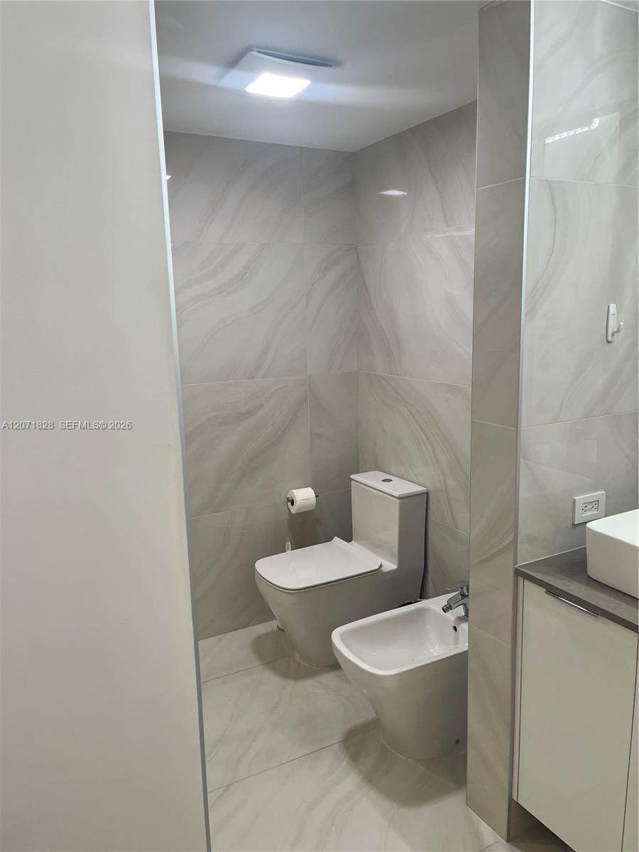 20191 Country Club Dr - Photo 1