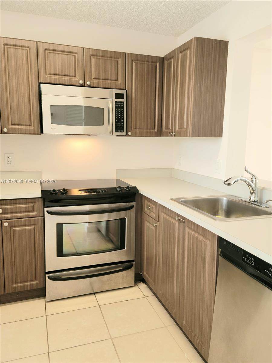 8620 Sherman Cir - Photo 1