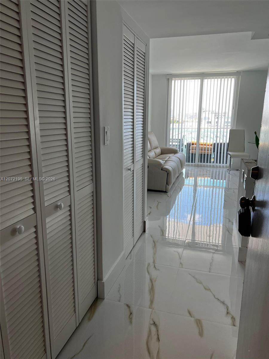https://bt-photos.global.ssl.fastly.net/miami/orig_boomver_1_A12072195-2.jpg