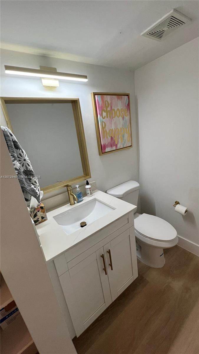 https://bt-photos.global.ssl.fastly.net/miami/1280_boomver_1_A12072940-2.jpg