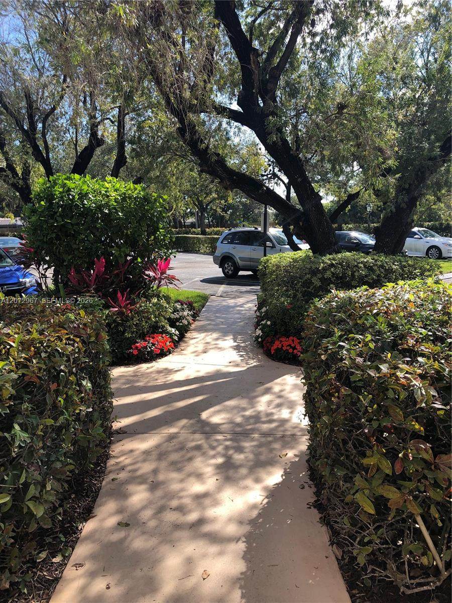 10001 Atlantic Blvd - Photo 1