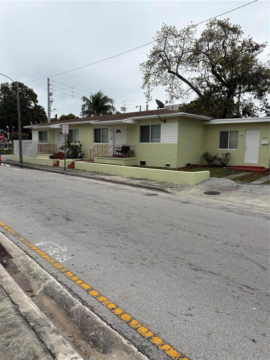 https://bt-photos.global.ssl.fastly.net/miami/orig_boomver_1_A12073062-2.jpg