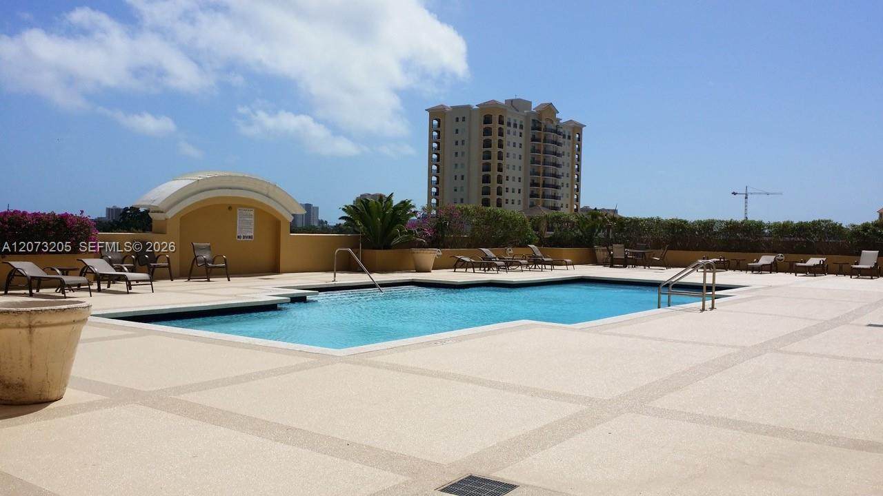 https://bt-photos.global.ssl.fastly.net/miami/orig_boomver_1_A12073205-2.jpg