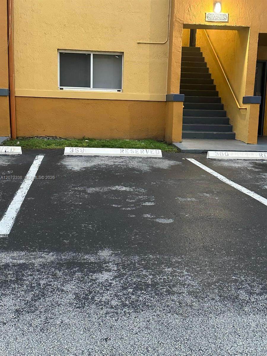 https://bt-photos.global.ssl.fastly.net/miami/orig_boomver_1_A12073338-2.jpg