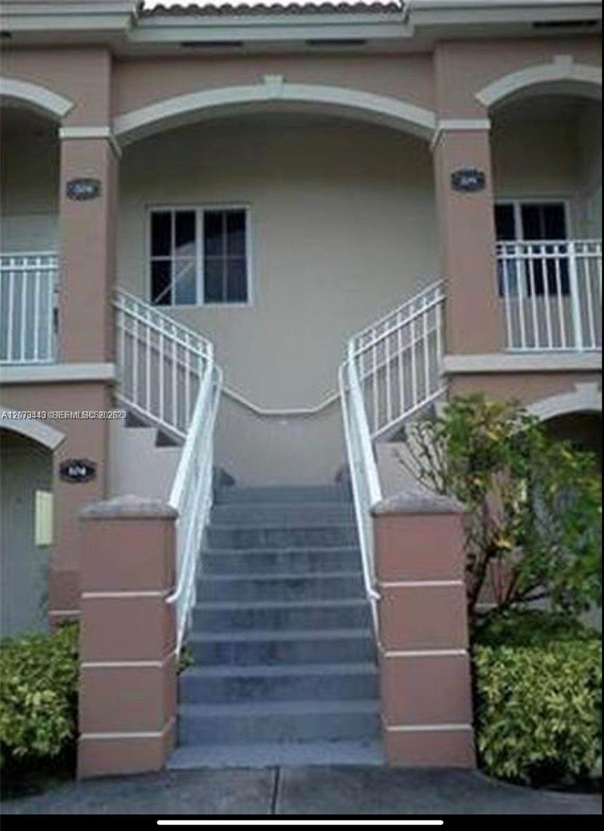 https://bt-photos.global.ssl.fastly.net/miami/1280_boomver_1_A12073443-2.jpg