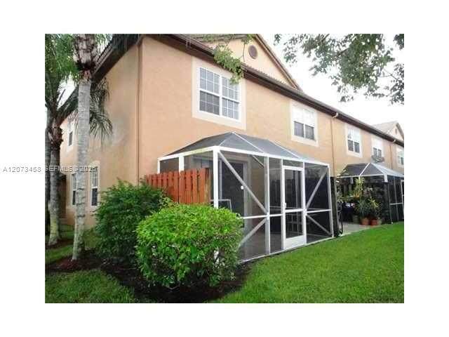 1621 Barcelona Way - Photo 1
