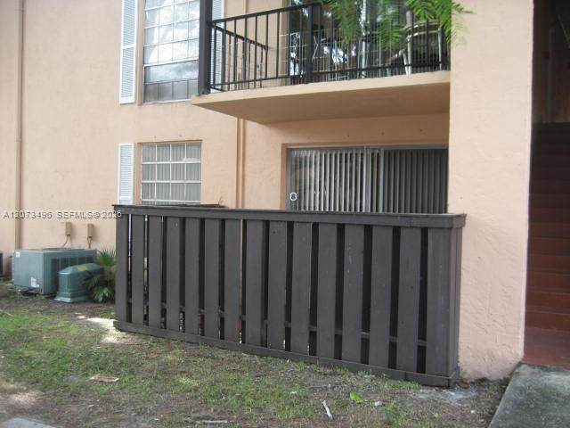 10810 Kendall Dr - Photo 1