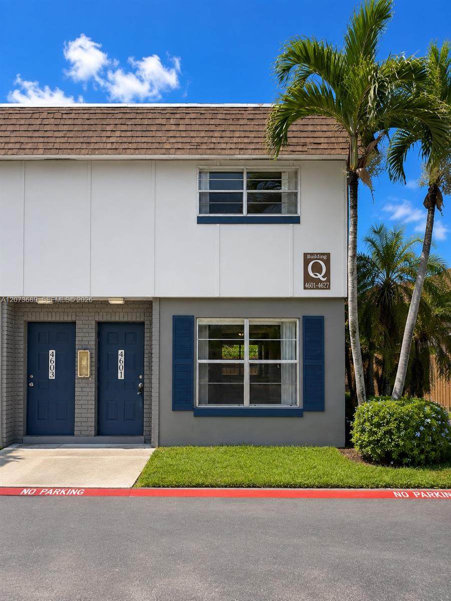 4601 9th Dr - Photo 1