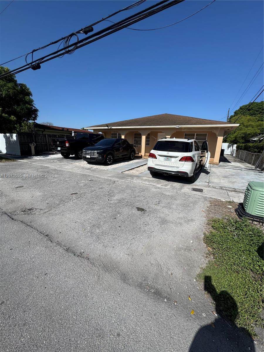 5530 6th Ave - Photo 1
