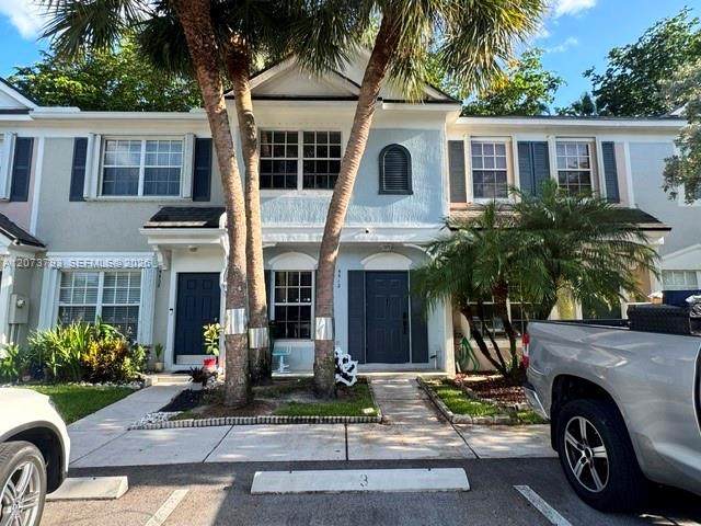 5512 Pageant Pl - Photo 1