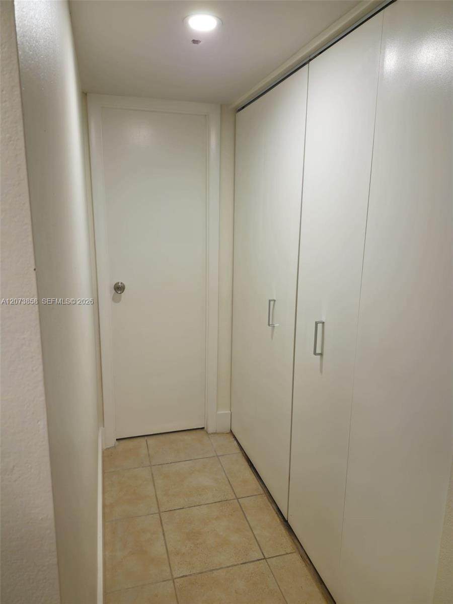 https://bt-photos.global.ssl.fastly.net/miami/1280_boomver_1_A12073858-2.jpg