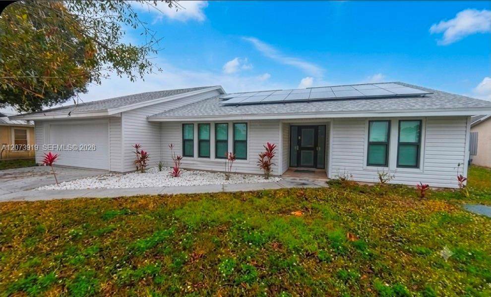 333 Greenbrier Ave - Photo 1