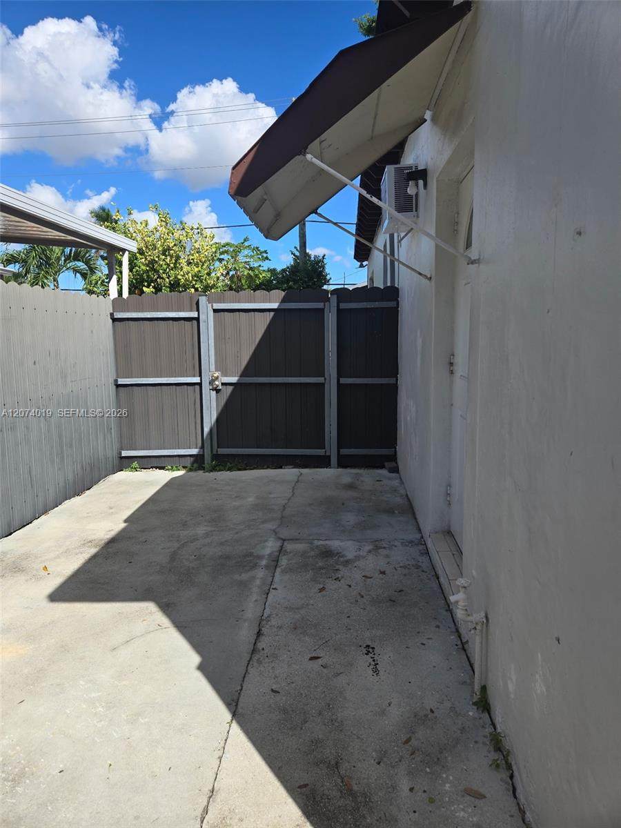 https://bt-photos.global.ssl.fastly.net/miami/orig_boomver_1_A12074019-2.jpg
