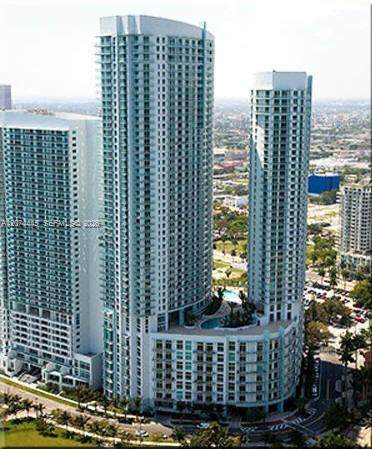 1900 Bayshore Dr - Photo 1