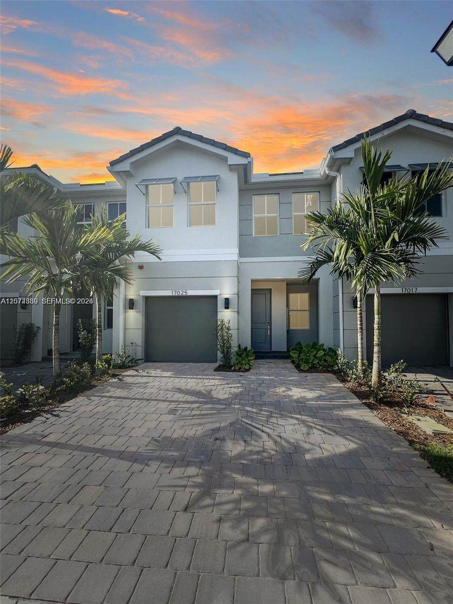 17025 SW 1st Street - Photo 1