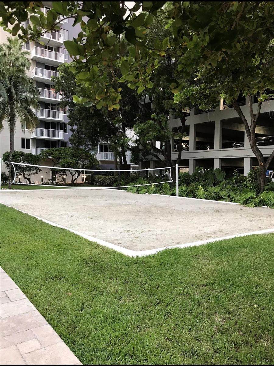 https://bt-photos.global.ssl.fastly.net/miami/1280_boomver_1_A12074959-2.jpg