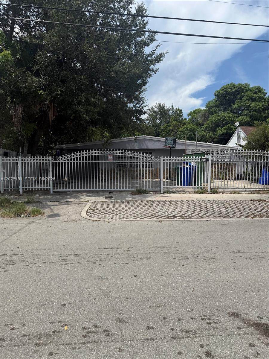 1345 25th St - Photo 1