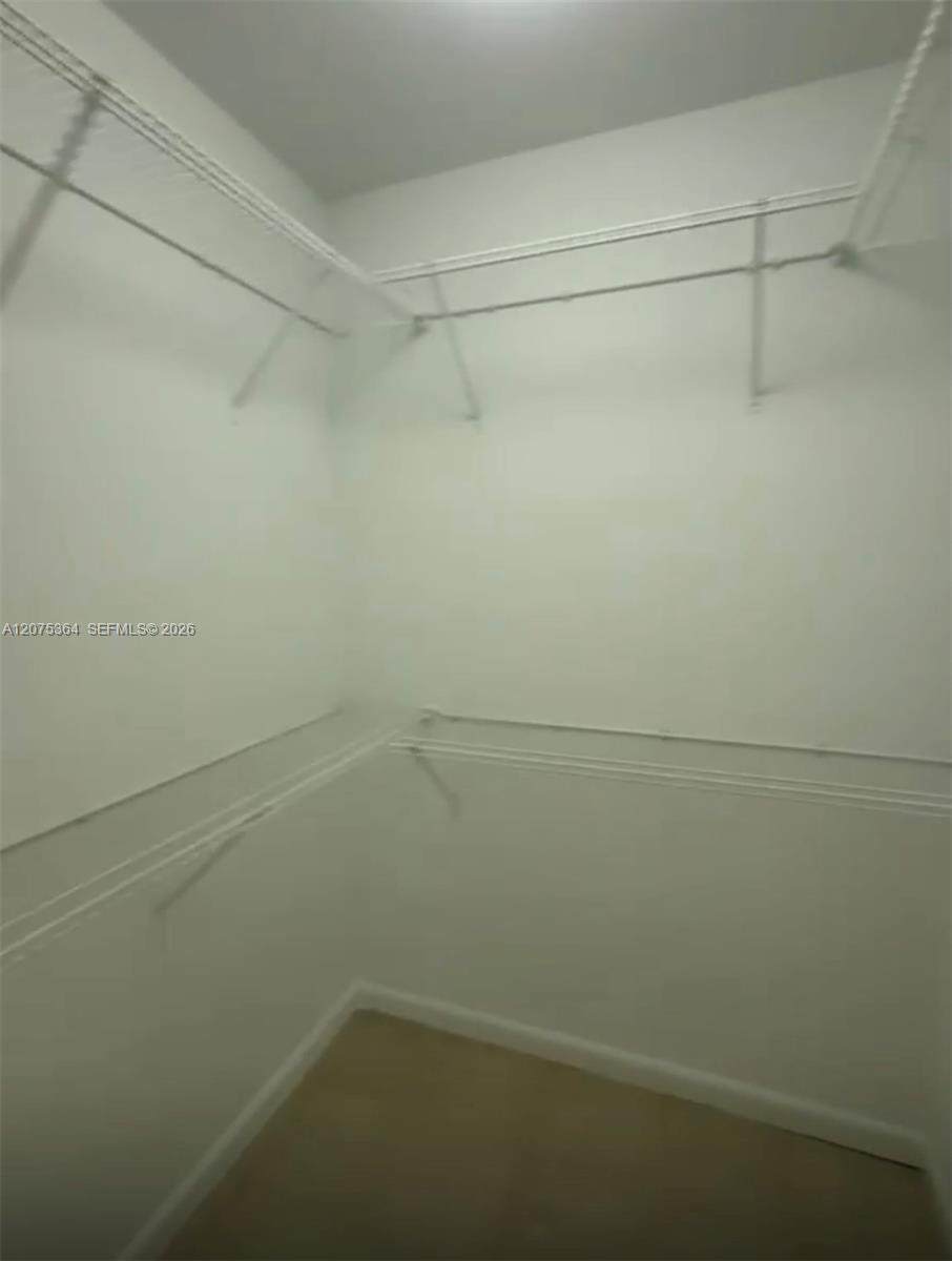 https://bt-photos.global.ssl.fastly.net/miami/orig_boomver_1_A12075364-2.jpg