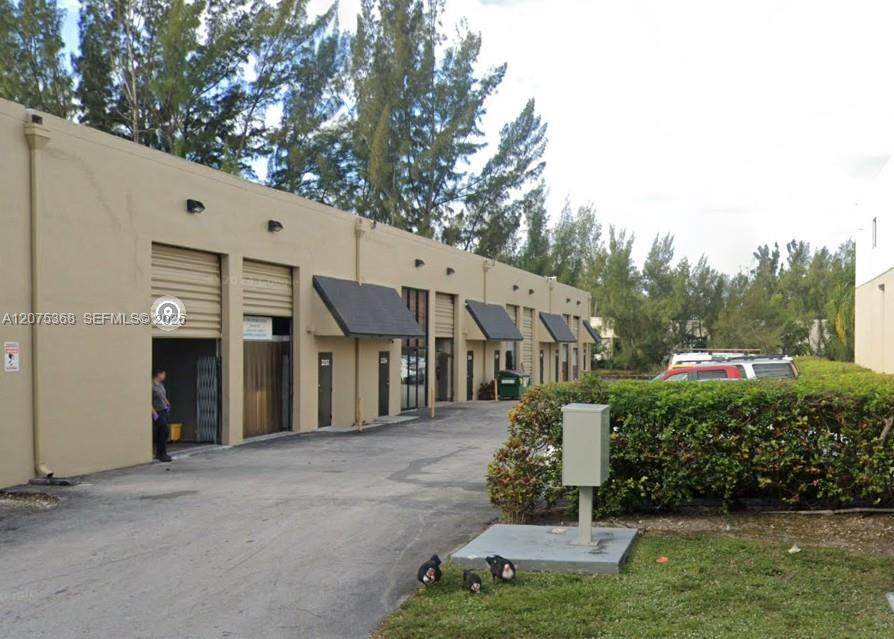 https://bt-photos.global.ssl.fastly.net/miami/orig_boomver_1_A12075368-2.jpg