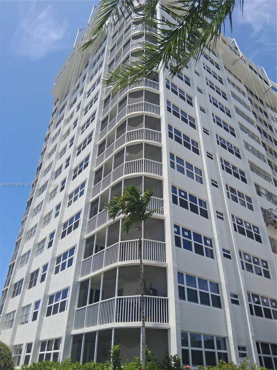 https://bt-photos.global.ssl.fastly.net/miami/orig_boomver_1_A12075409-2.jpg