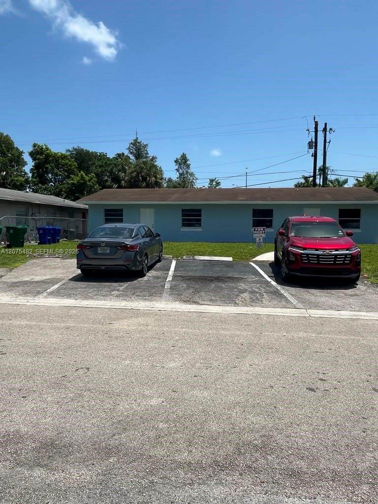 3691 Sw 60 th Terr - Photo 1